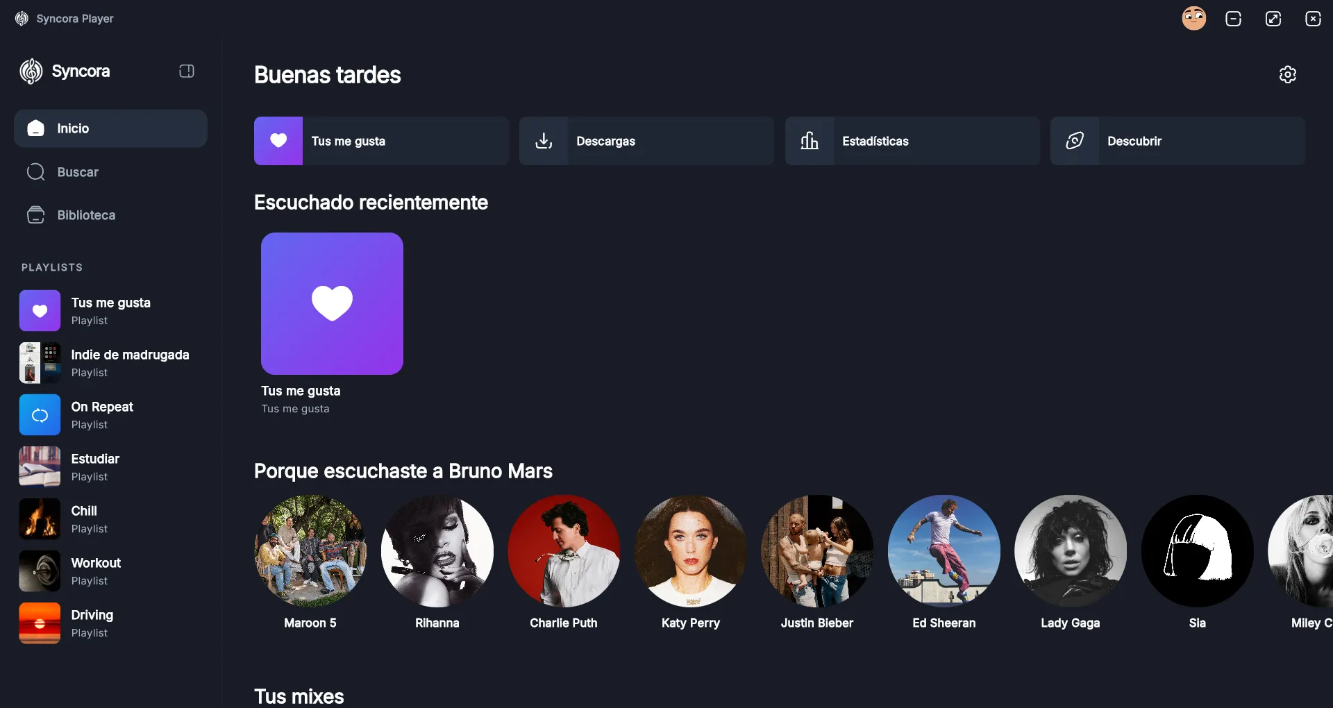 Syncora en Windows: barra lateral con las playlists Tus me gusta, Indie de madrugada, On Repeat, Estudiar, Chill, Workout y Driving, y en el centro el inicio con accesos rápidos y la sección Porque escuchaste a Bruno Mars.